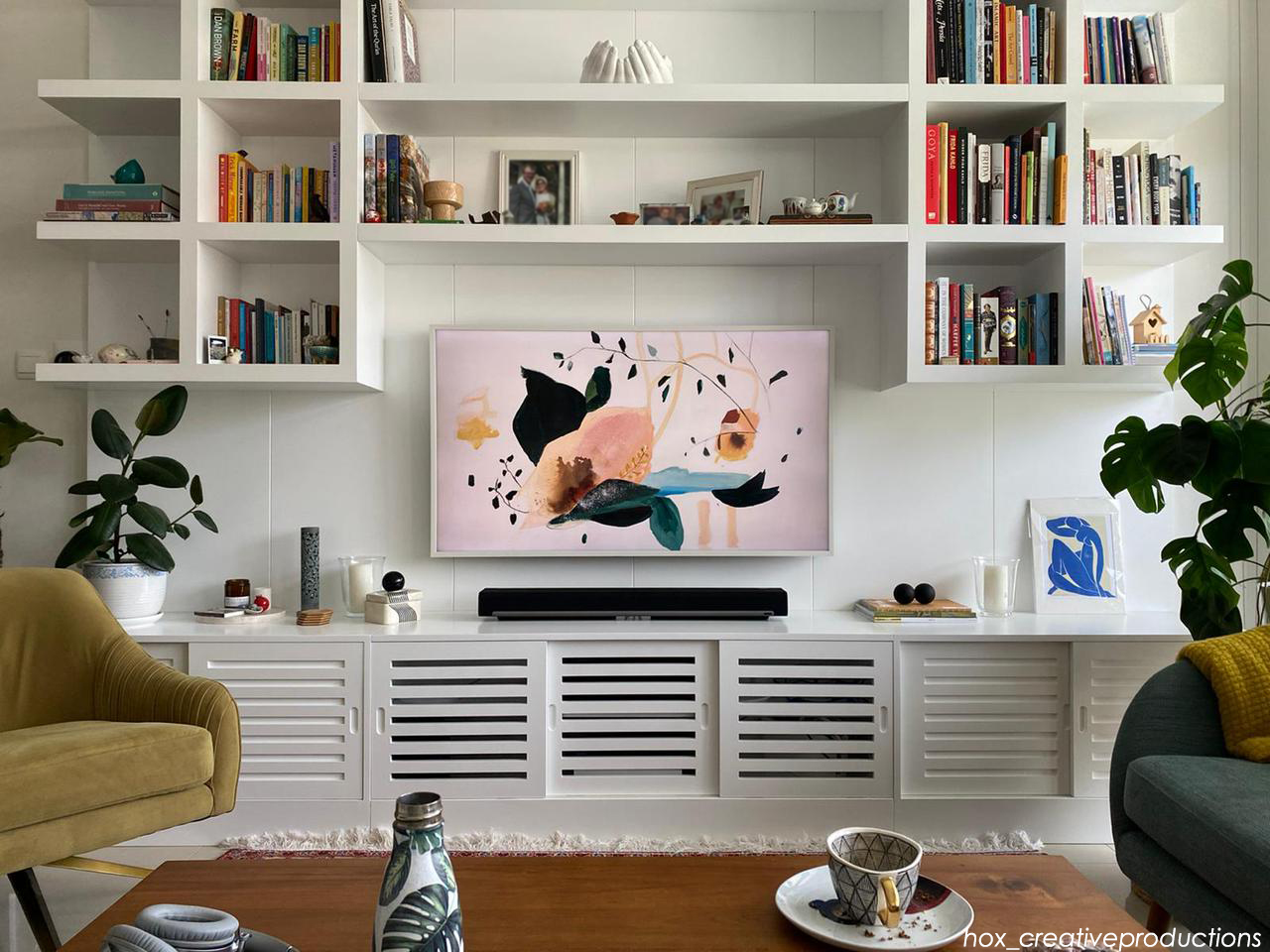 TV WALL